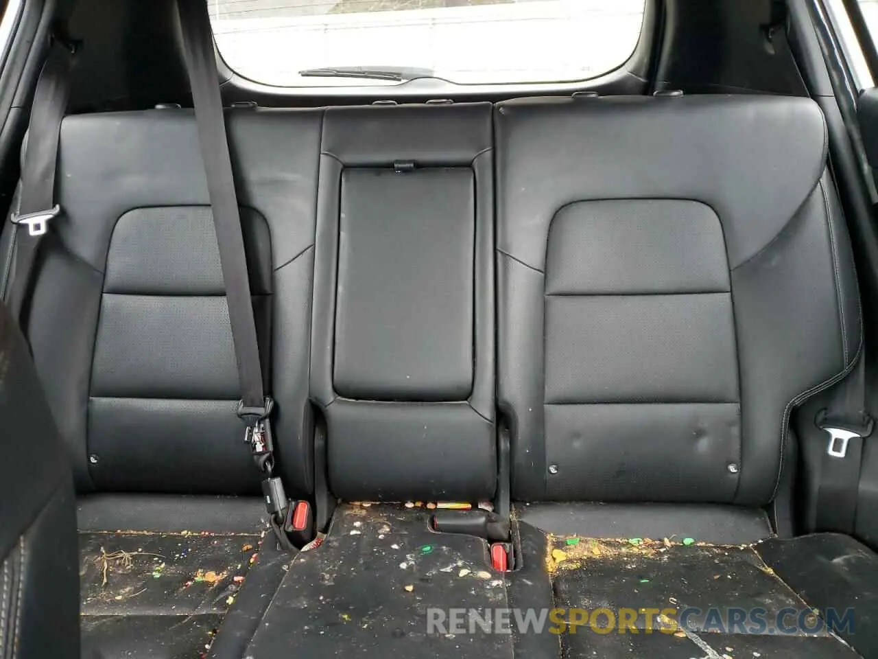 10 Photograph of a damaged car KNDP63ACXL7793066 KIA SPORTAGE 2020