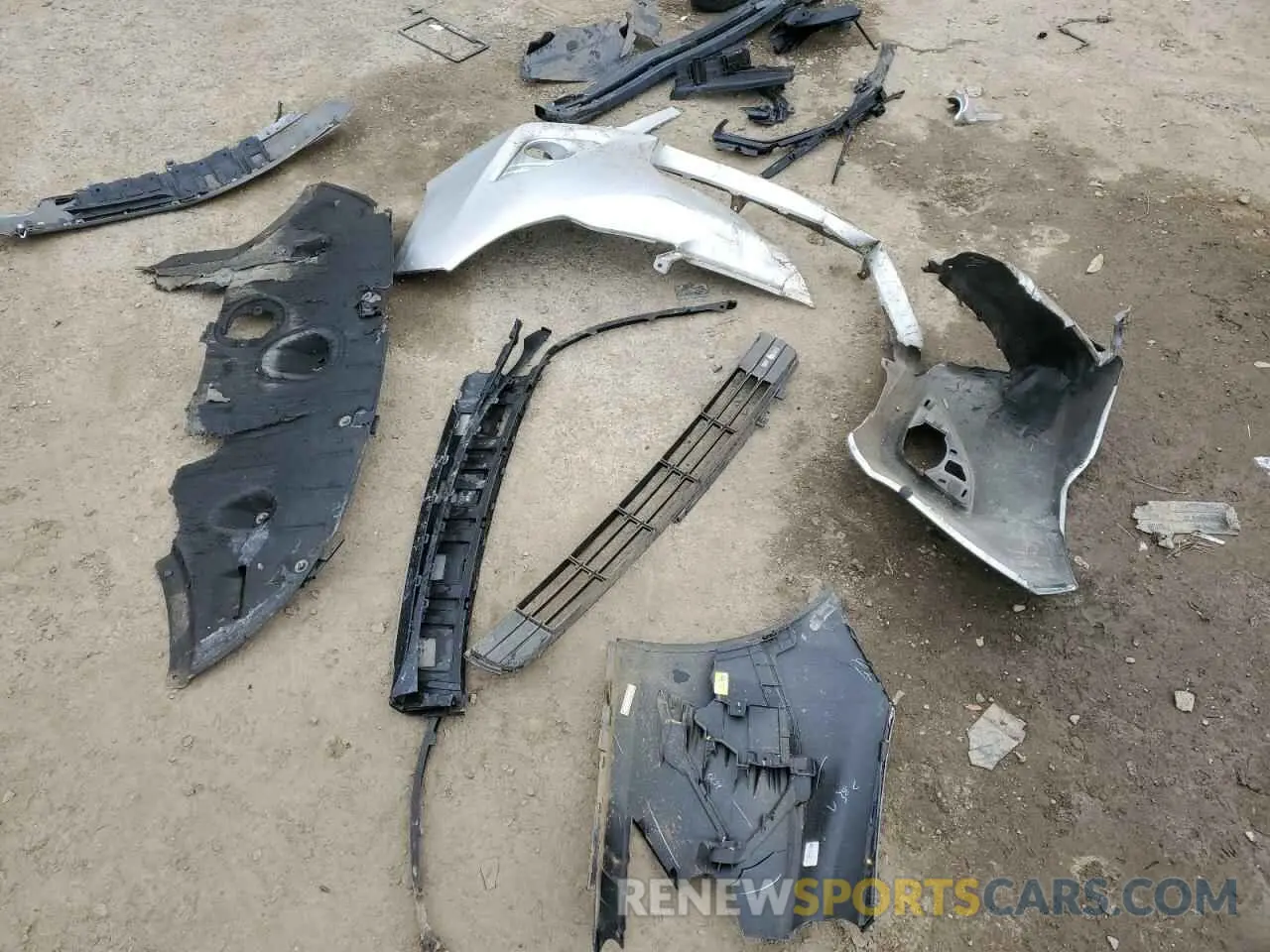 15 Photograph of a damaged car KNDP63ACXL7793066 KIA SPORTAGE 2020
