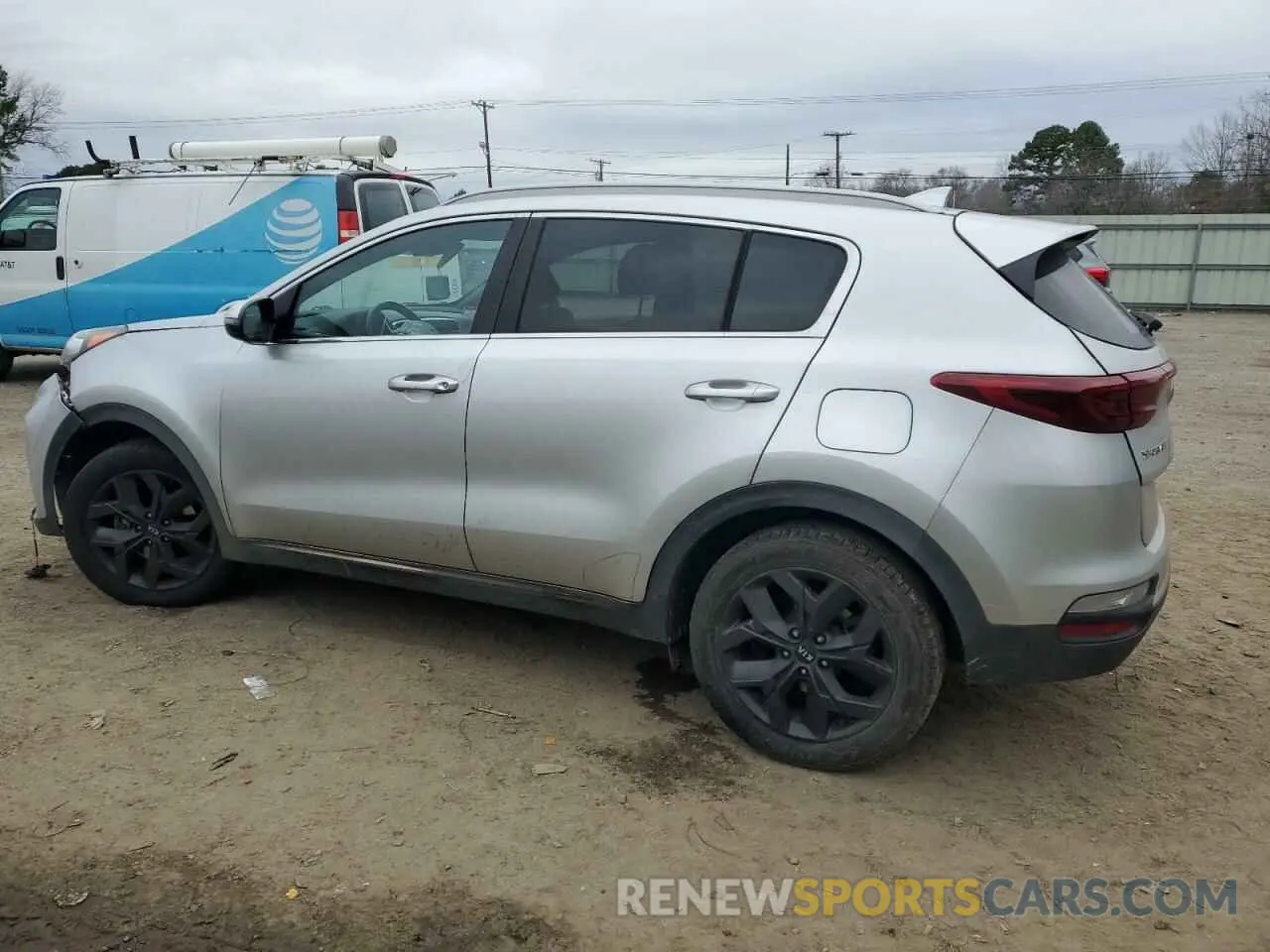 2 Photograph of a damaged car KNDP63ACXL7793066 KIA SPORTAGE 2020