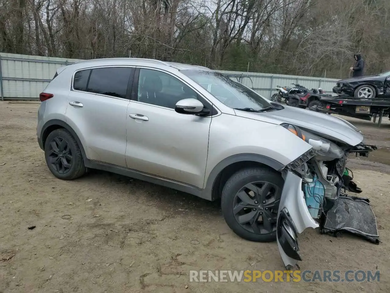 4 Photograph of a damaged car KNDP63ACXL7793066 KIA SPORTAGE 2020