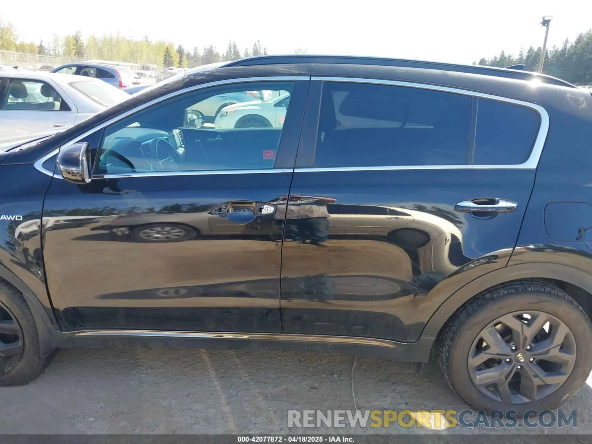 13 Photograph of a damaged car KNDP6CAC0L7723110 KIA SPORTAGE 2020