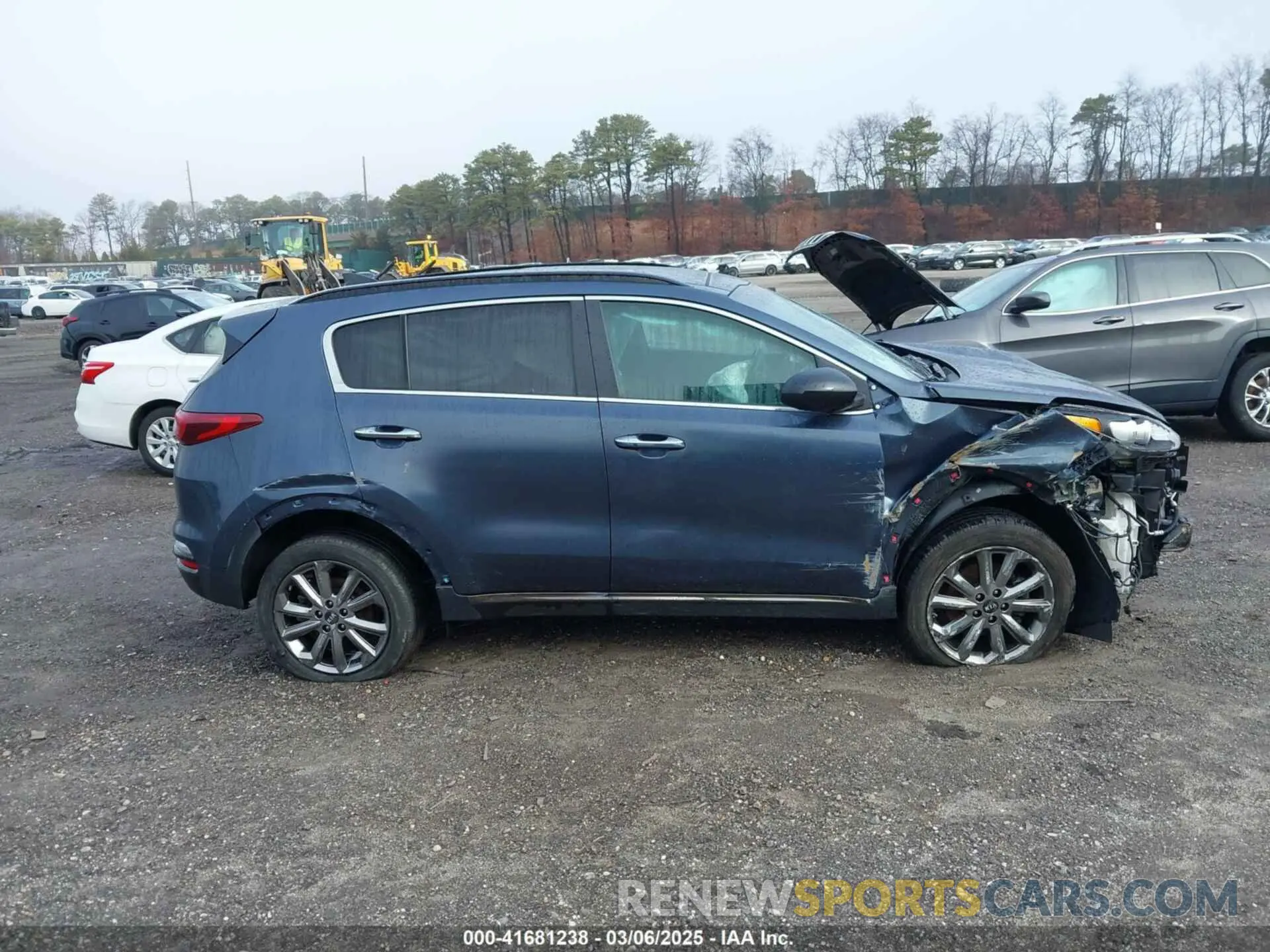 13 Photograph of a damaged car KNDP6CAC0L7791858 KIA SPORTAGE 2020