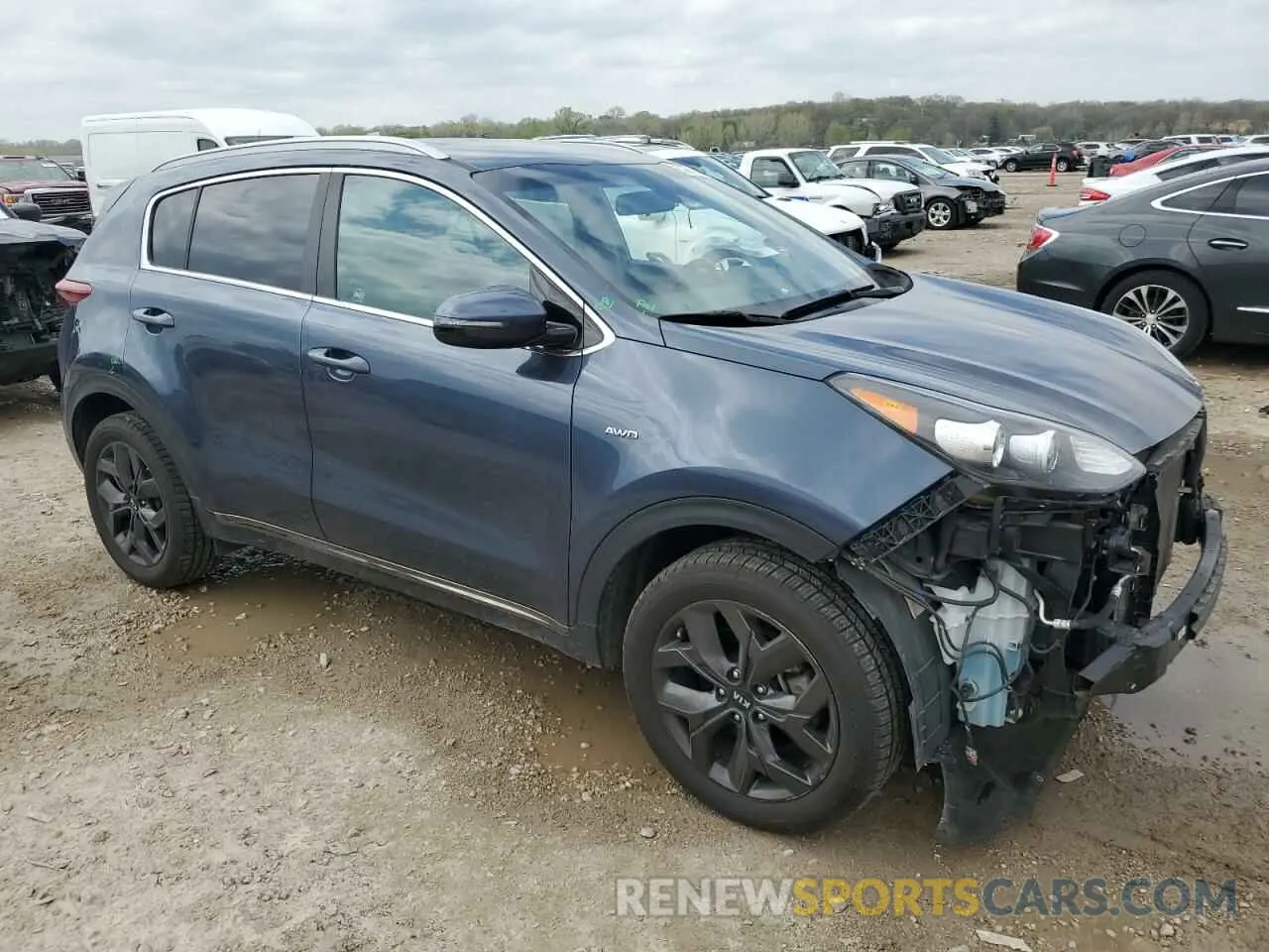 4 Photograph of a damaged car KNDP6CAC0L7794355 KIA SPORTAGE 2020