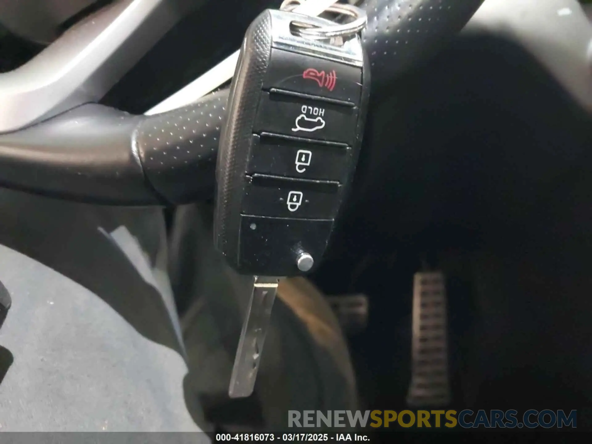 11 Photograph of a damaged car KNDP6CAC1L7689940 KIA SPORTAGE 2020