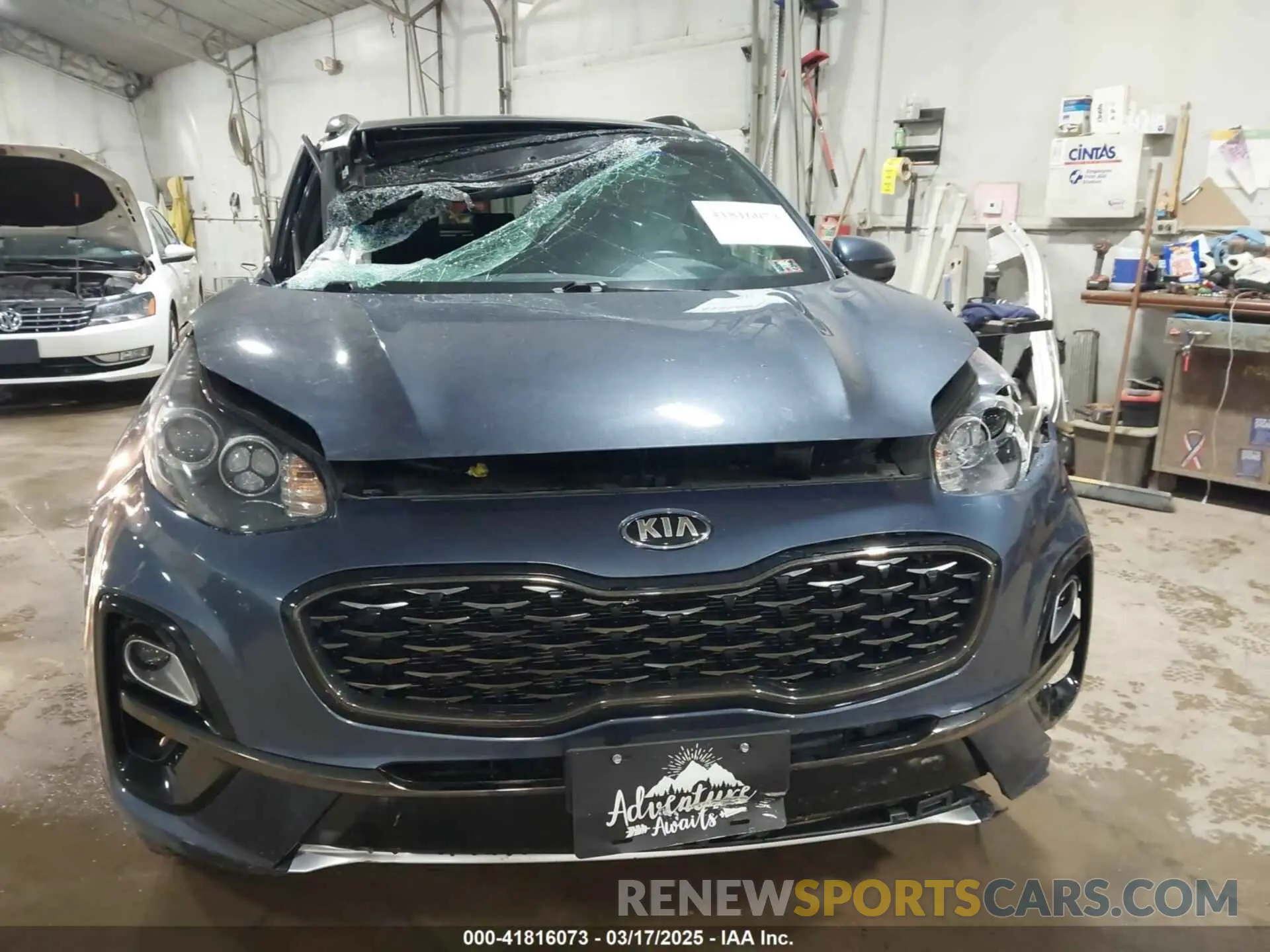 12 Photograph of a damaged car KNDP6CAC1L7689940 KIA SPORTAGE 2020