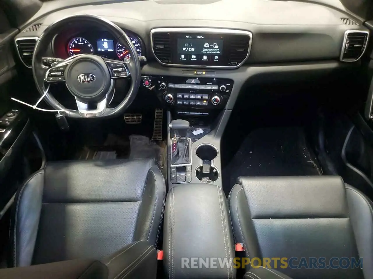 8 Photograph of a damaged car KNDP6CAC1L7697410 KIA SPORTAGE 2020