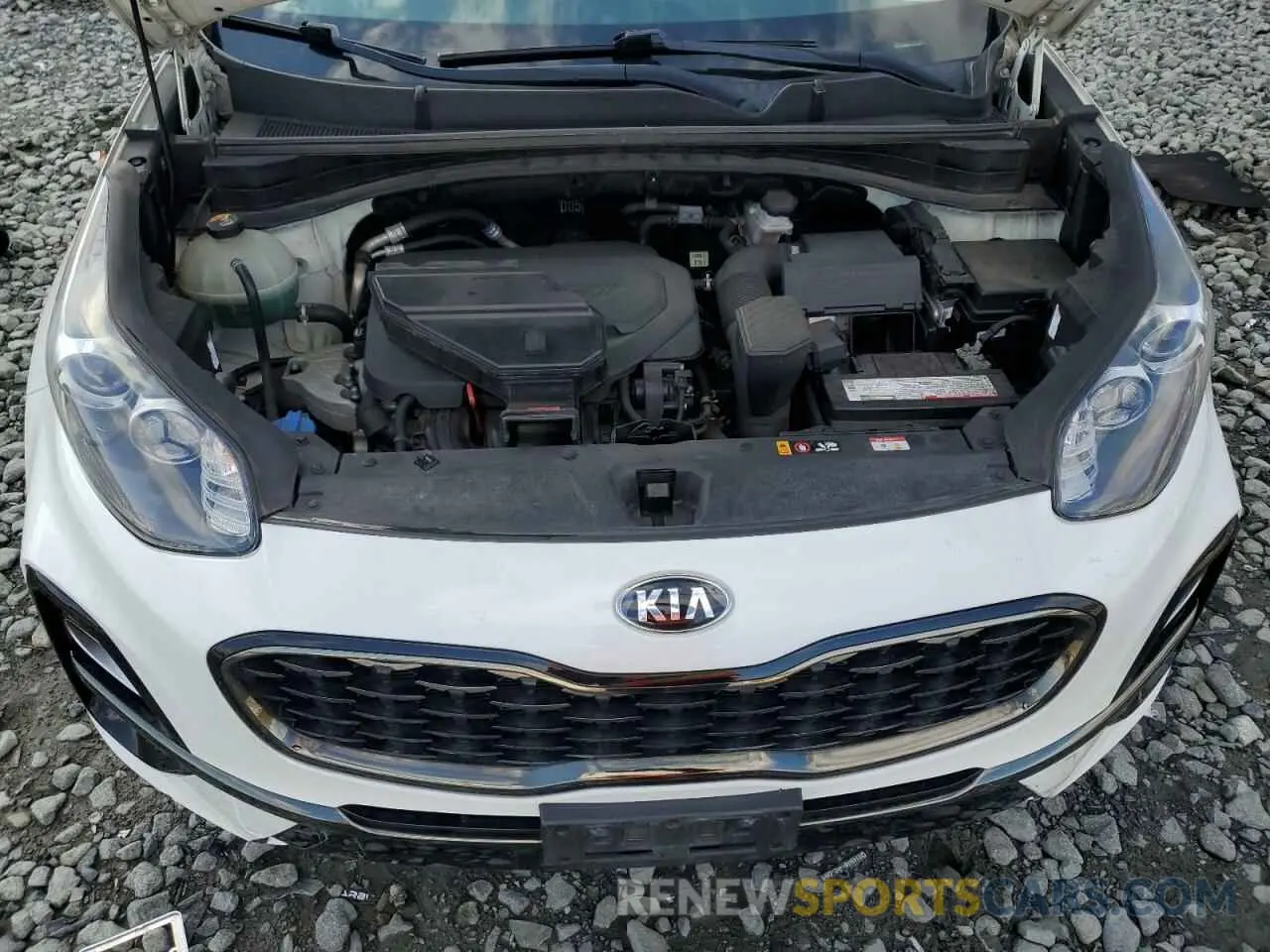 14 Photograph of a damaged car KNDP6CAC2L7667509 KIA SPORTAGE 2020