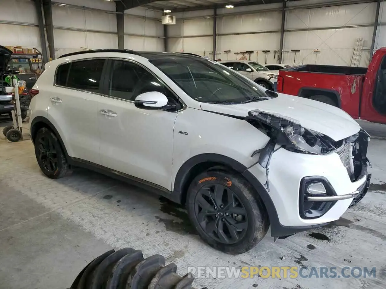 4 Photograph of a damaged car KNDP6CAC2L7789156 KIA SPORTAGE 2020