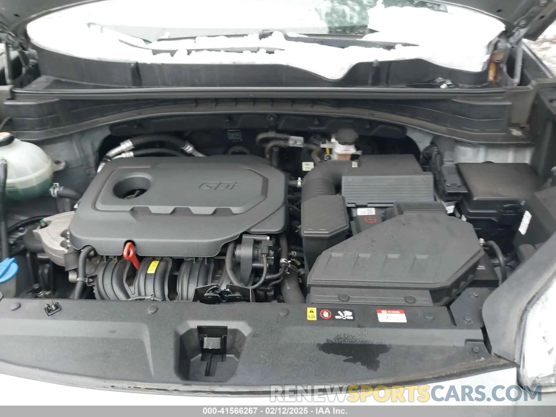 10 Photograph of a damaged car KNDP6CAC3L7634115 KIA SPORTAGE 2020