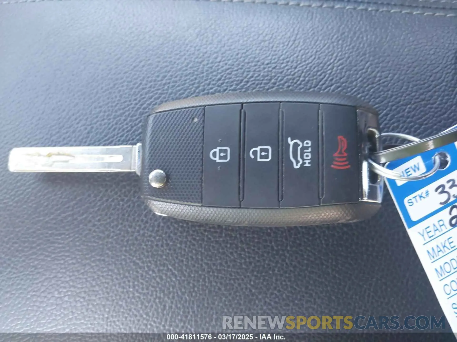 11 Photograph of a damaged car KNDP6CAC3L7656714 KIA SPORTAGE 2020