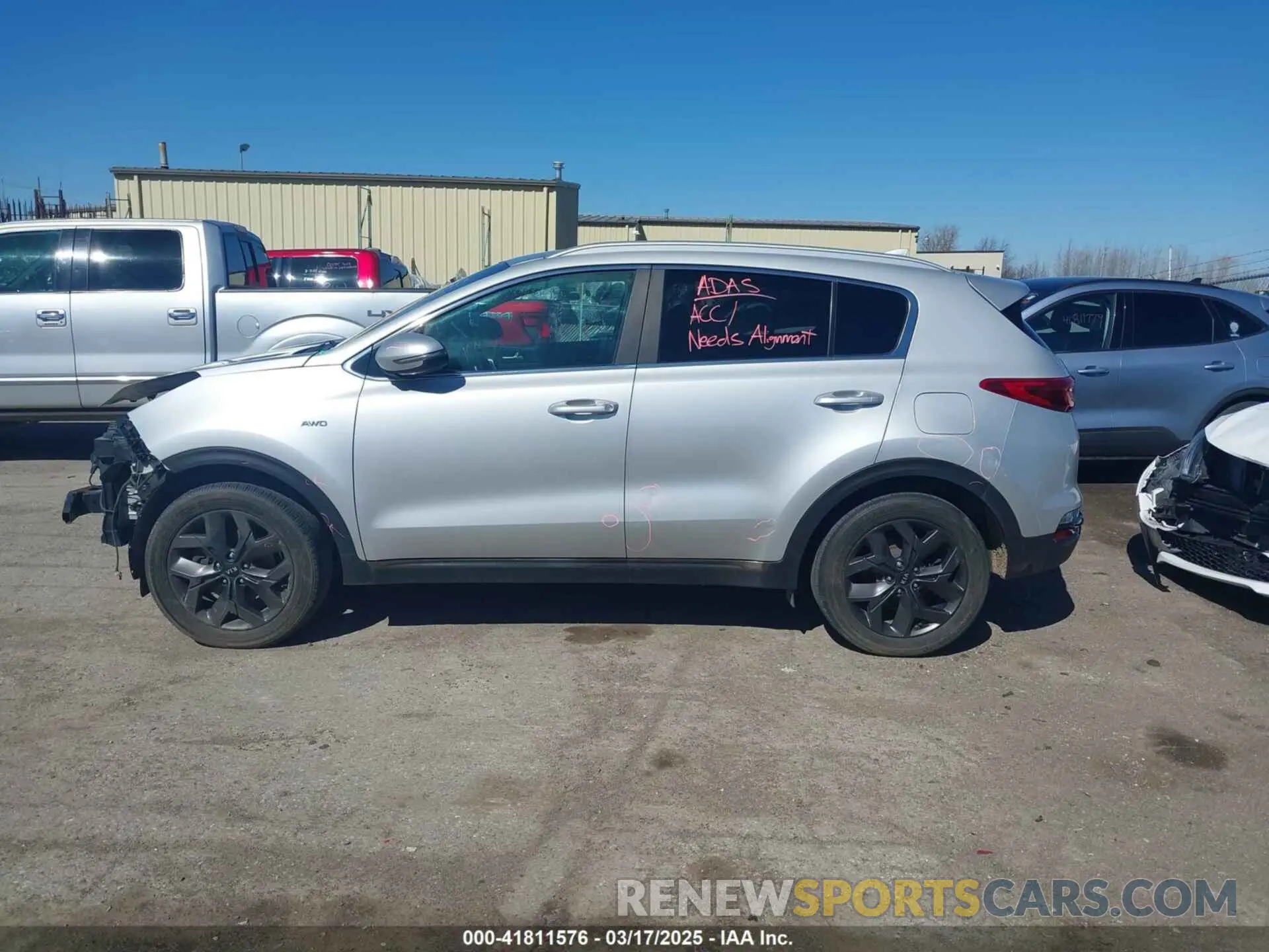 14 Photograph of a damaged car KNDP6CAC3L7656714 KIA SPORTAGE 2020