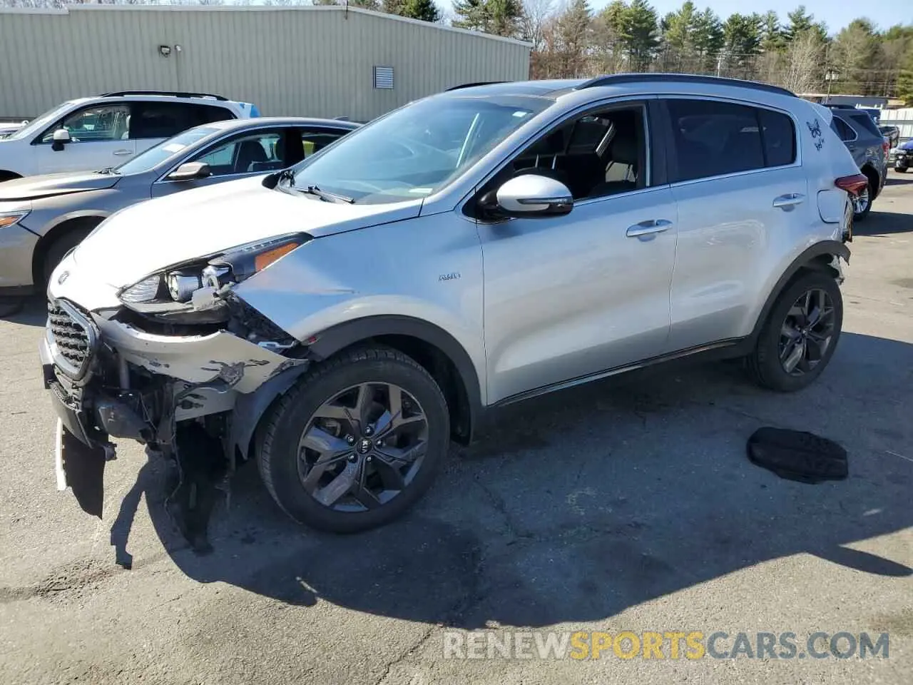 1 Photograph of a damaged car KNDP6CAC4L7633233 KIA SPORTAGE 2020