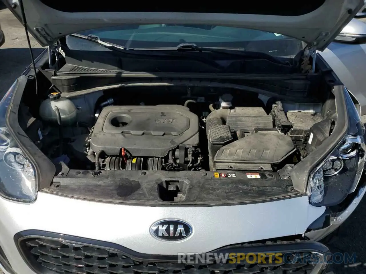 12 Photograph of a damaged car KNDP6CAC4L7633233 KIA SPORTAGE 2020