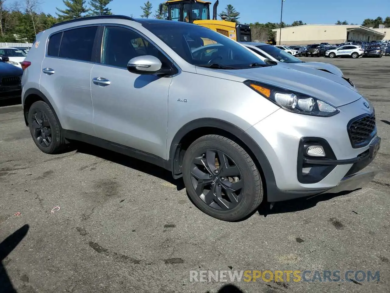 4 Photograph of a damaged car KNDP6CAC4L7633233 KIA SPORTAGE 2020
