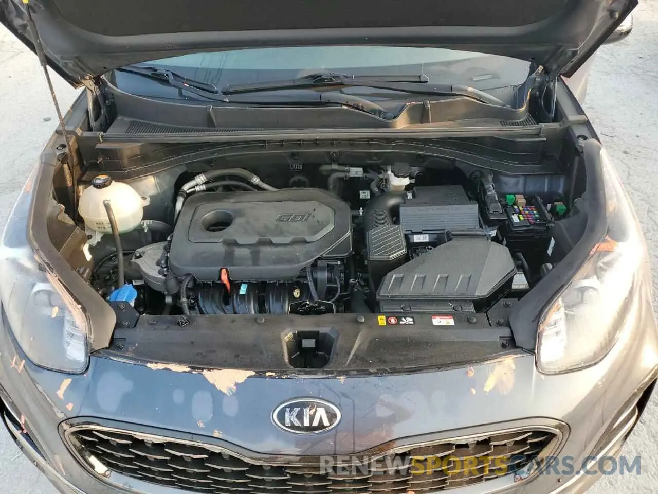 13 Photograph of a damaged car KNDP6CAC5L7657928 KIA SPORTAGE 2020