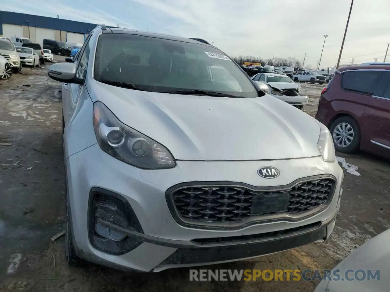 5 Photograph of a damaged car KNDP6CAC5L7703483 KIA SPORTAGE 2020