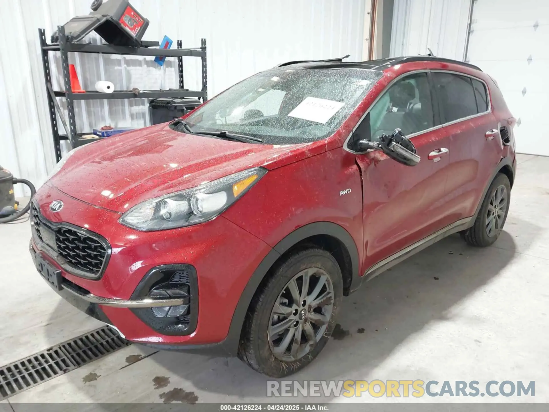 2 Photograph of a damaged car KNDP6CAC5L7726536 KIA SPORTAGE 2020