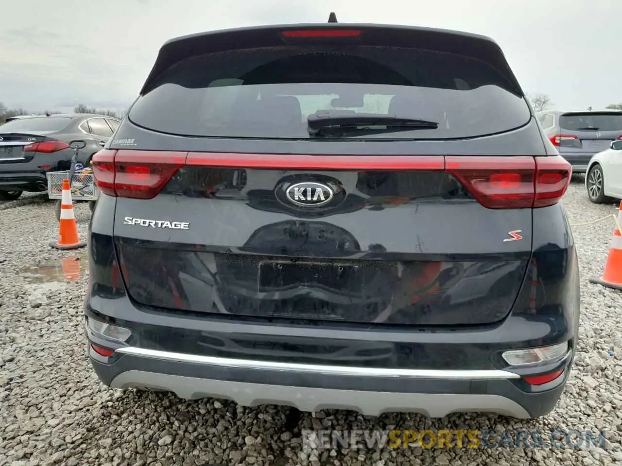 6 Photograph of a damaged car KNDP6CAC6L7725086 KIA SPORTAGE 2020