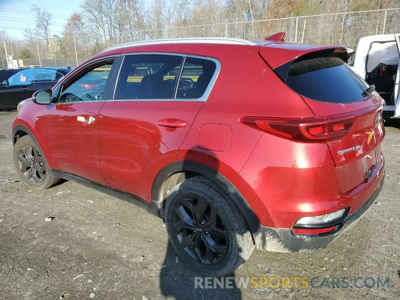 2 Photograph of a damaged car KNDP6CAC7L7679140 KIA SPORTAGE 2020