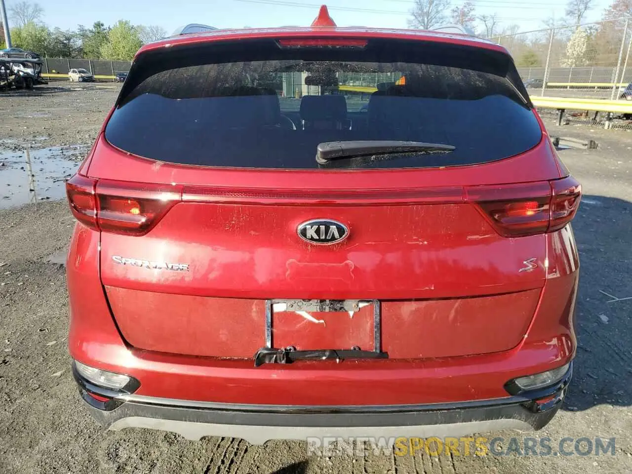 6 Photograph of a damaged car KNDP6CAC7L7679140 KIA SPORTAGE 2020