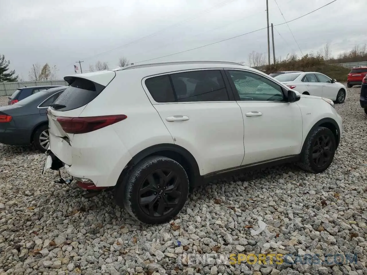 3 Photograph of a damaged car KNDP6CAC7L7732435 KIA SPORTAGE 2020