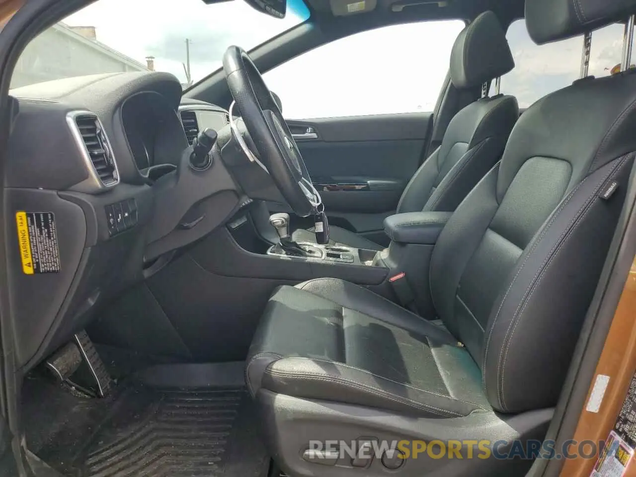 7 Photograph of a damaged car KNDP6CAC8L7679311 KIA SPORTAGE 2020