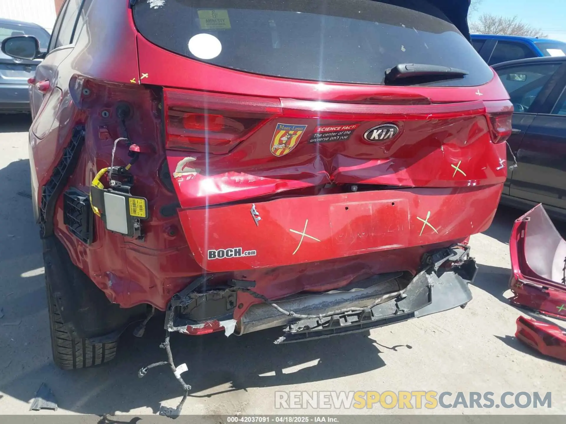 6 Photograph of a damaged car KNDP6CAC8L7716504 KIA SPORTAGE 2020