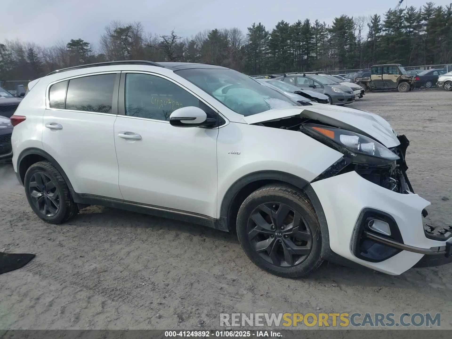 1 Photograph of a damaged car KNDP6CAC8L7757800 KIA SPORTAGE 2020