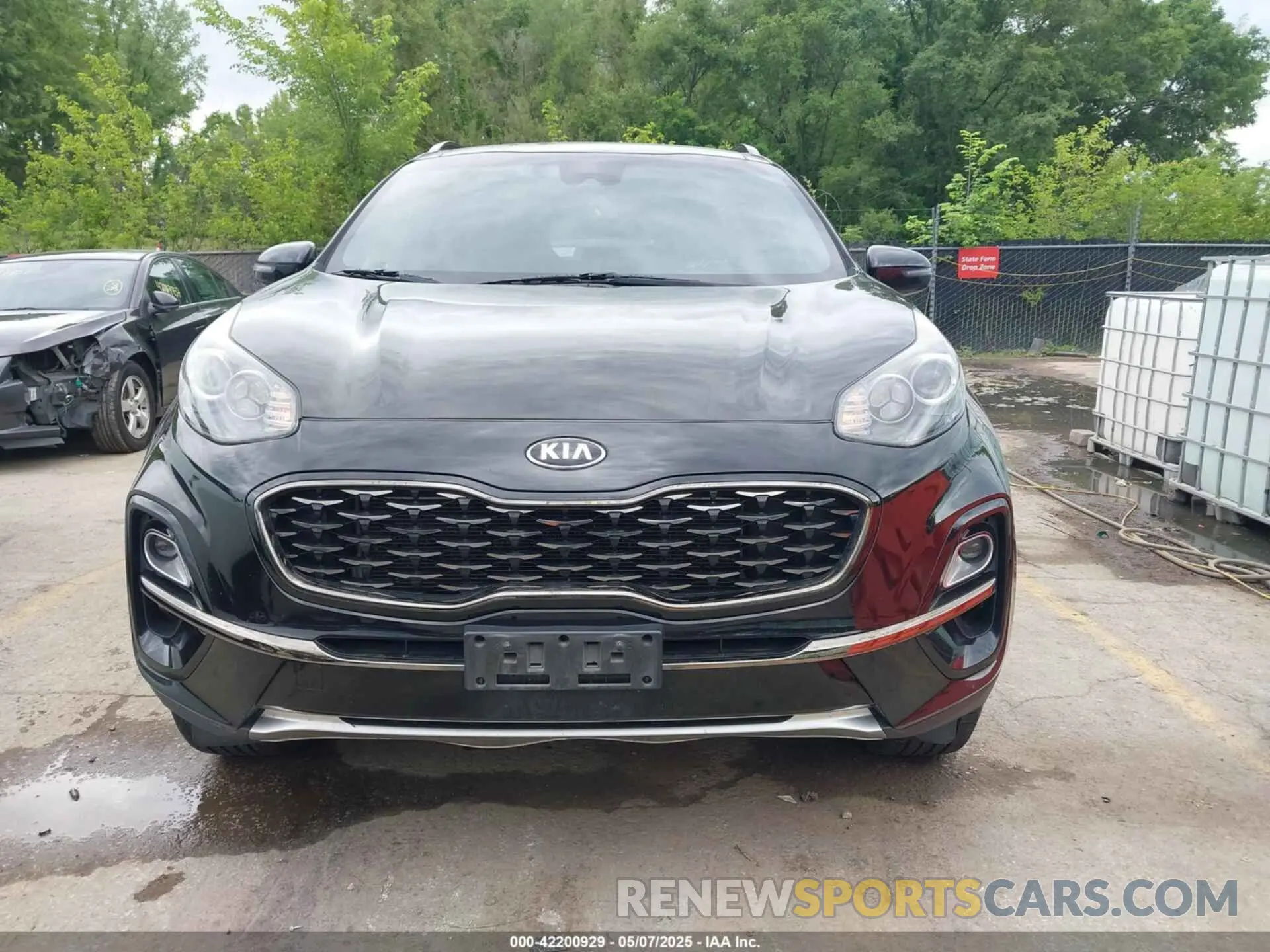 12 Photograph of a damaged car KNDP6CAC8L7762897 KIA SPORTAGE 2020