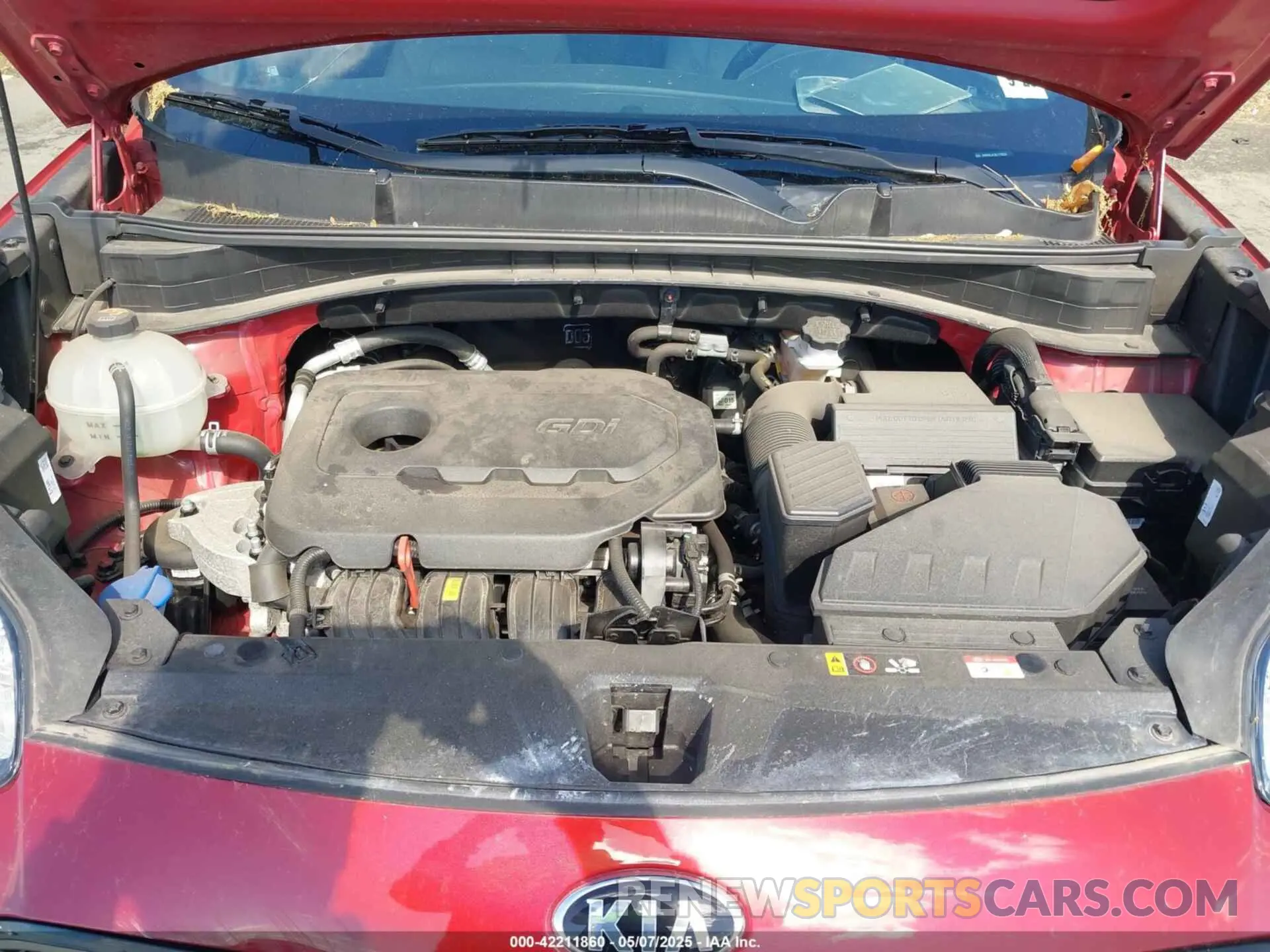10 Photograph of a damaged car KNDP6CAC8L7778923 KIA SPORTAGE 2020
