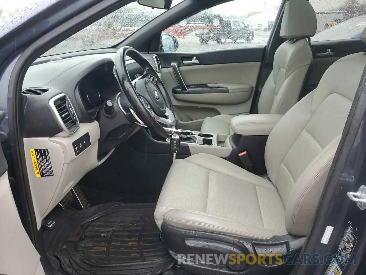 7 Photograph of a damaged car KNDP6CAC8L7797861 KIA SPORTAGE 2020