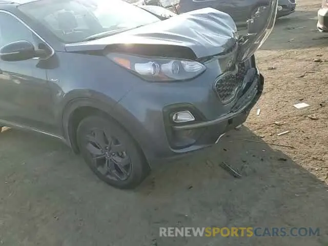 11 Photograph of a damaged car KNDP6CAC9L7702076 KIA SPORTAGE 2020