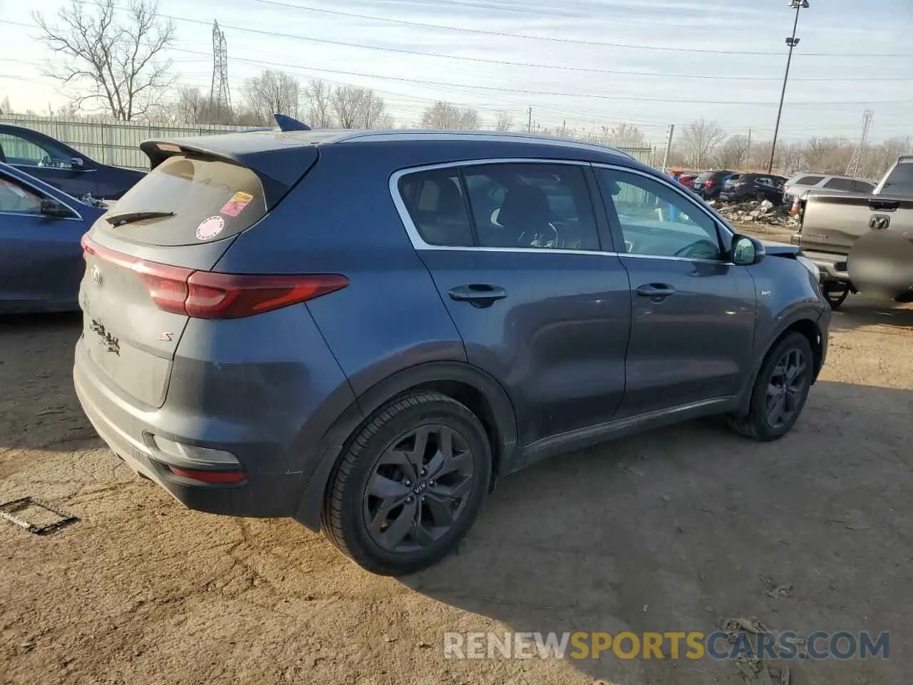 3 Photograph of a damaged car KNDP6CAC9L7702076 KIA SPORTAGE 2020