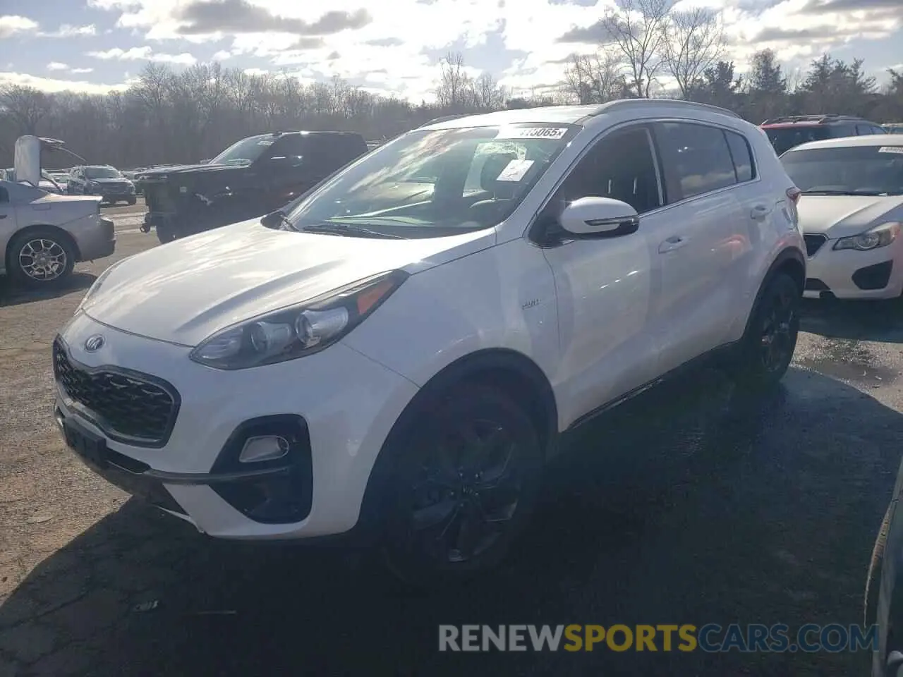 1 Photograph of a damaged car KNDP6CACXL7680380 KIA SPORTAGE 2020