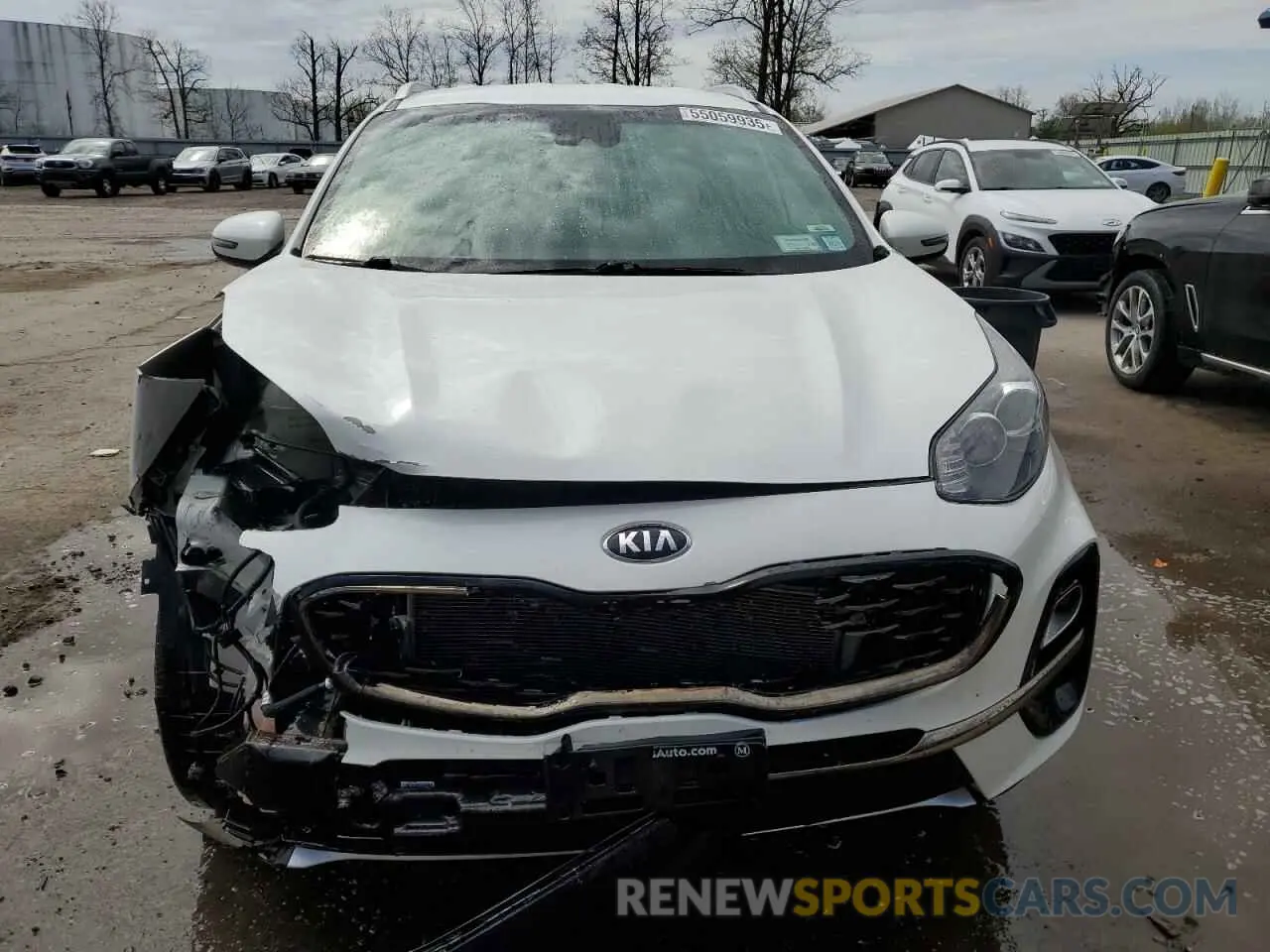 5 Photograph of a damaged car KNDP6CACXL7749391 KIA SPORTAGE 2020