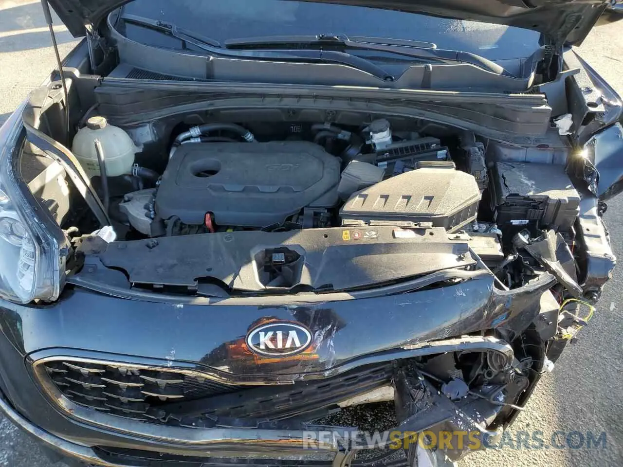 12 Photograph of a damaged car KNDP6CACXL7832416 KIA SPORTAGE 2020