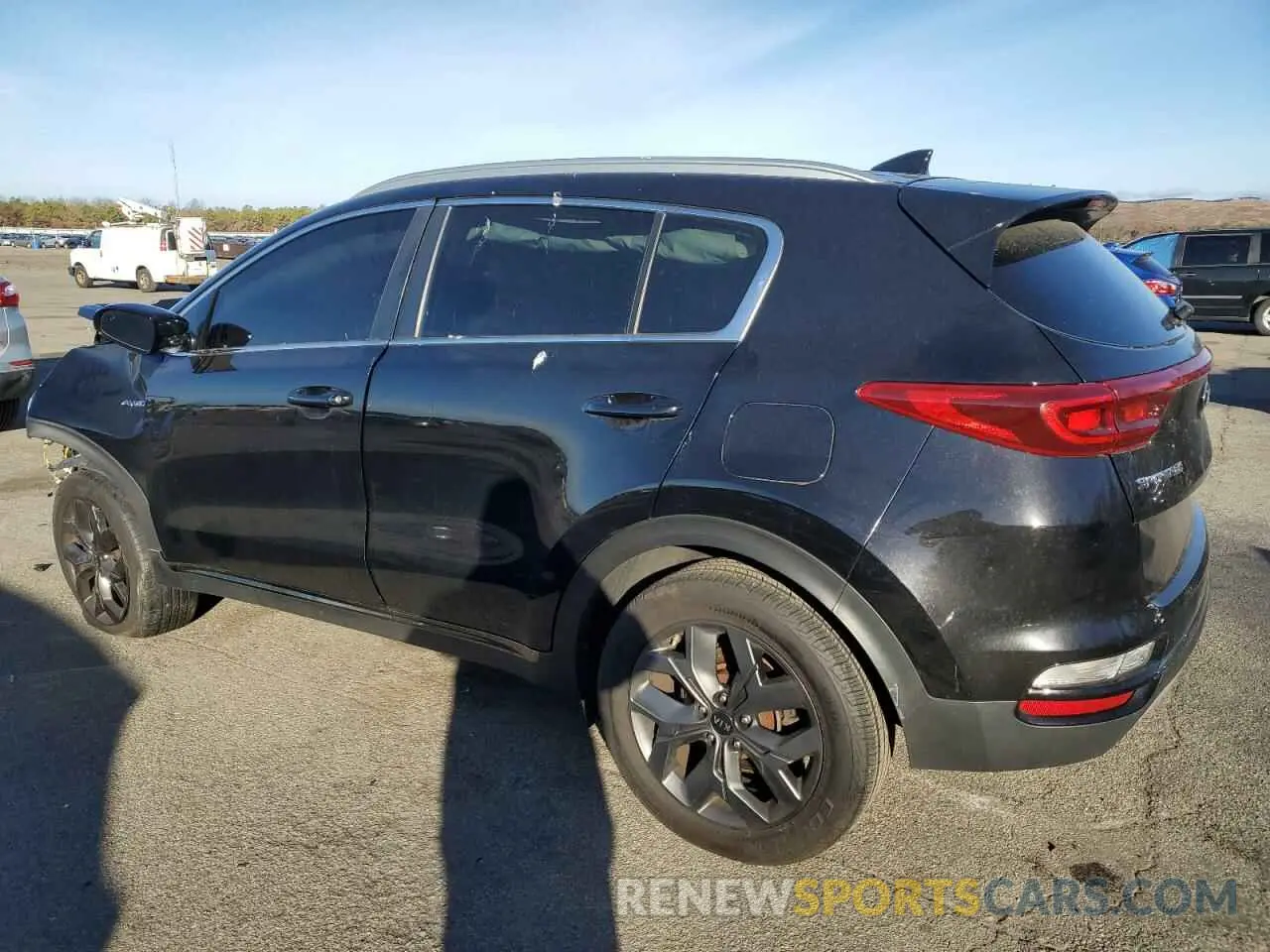 2 Photograph of a damaged car KNDP6CACXL7832416 KIA SPORTAGE 2020