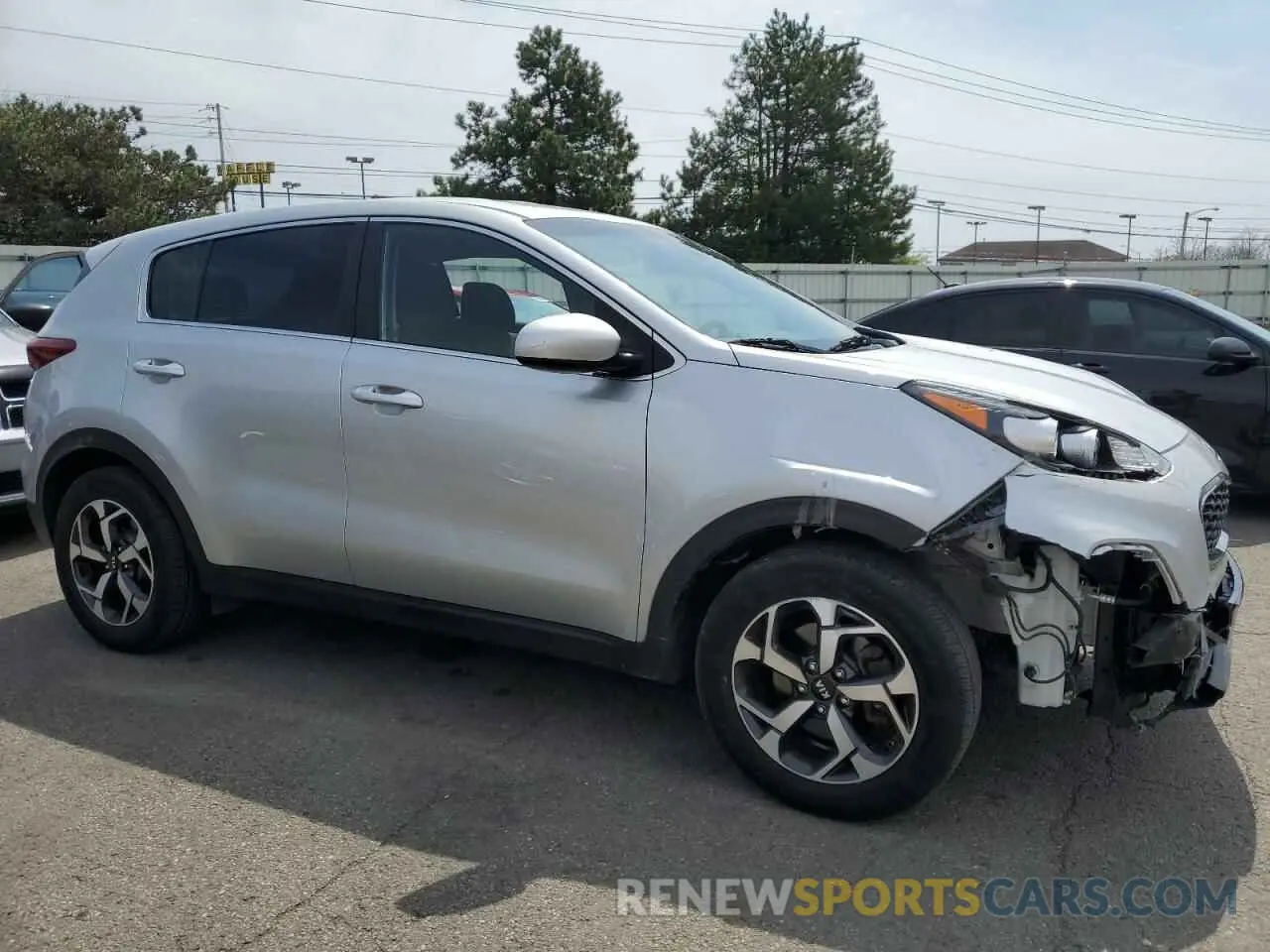 4 Photograph of a damaged car KNDPM3AC0L7640721 KIA SPORTAGE 2020