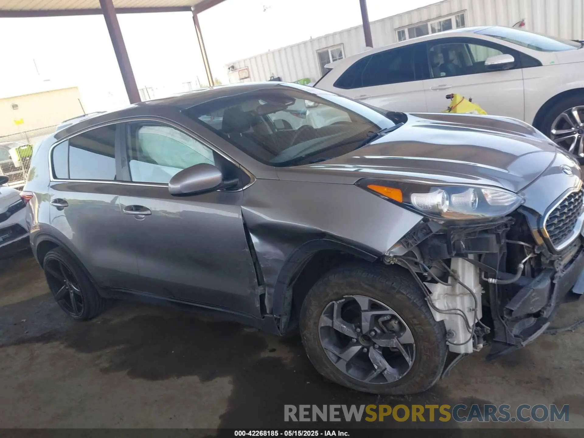 13 Photograph of a damaged car KNDPM3AC0L7701114 KIA SPORTAGE 2020
