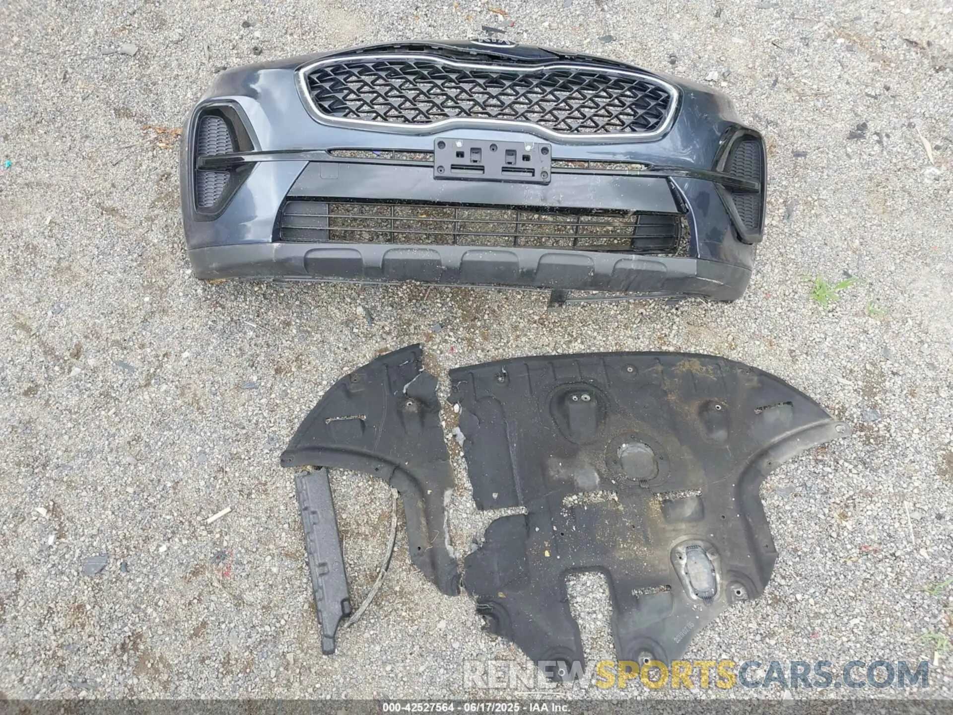 12 Photograph of a damaged car KNDPM3AC0L7733769 KIA SPORTAGE 2020