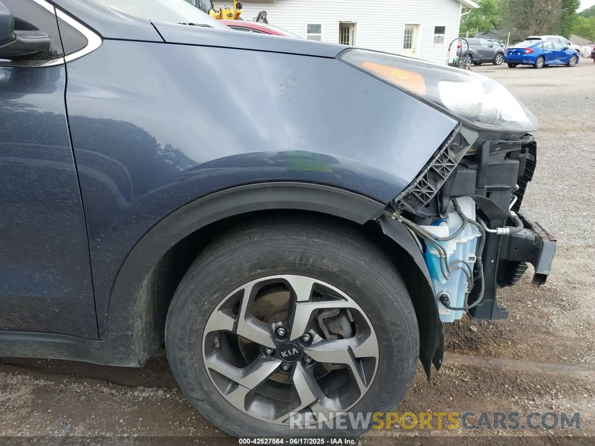 19 Photograph of a damaged car KNDPM3AC0L7733769 KIA SPORTAGE 2020