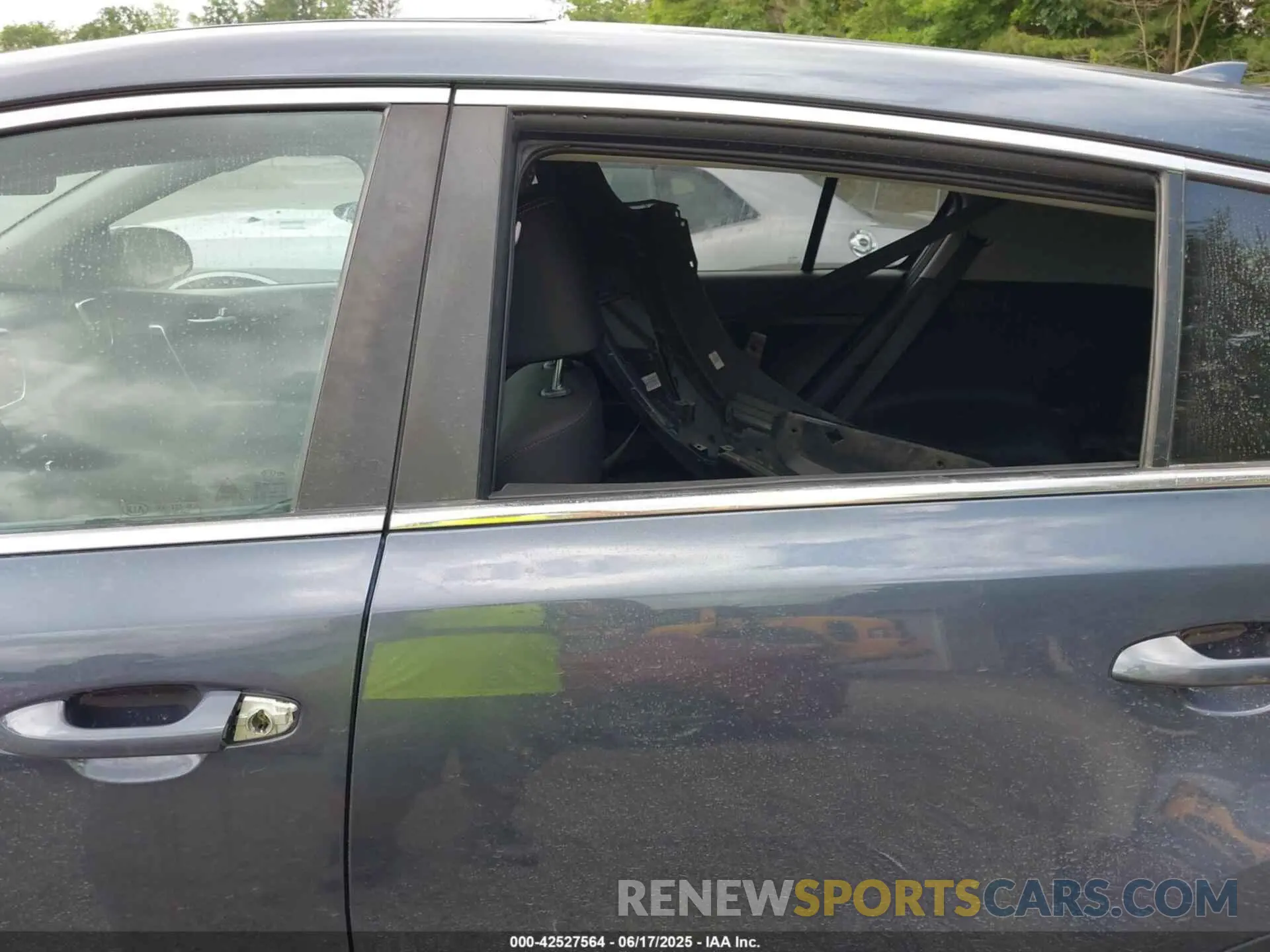 20 Photograph of a damaged car KNDPM3AC0L7733769 KIA SPORTAGE 2020