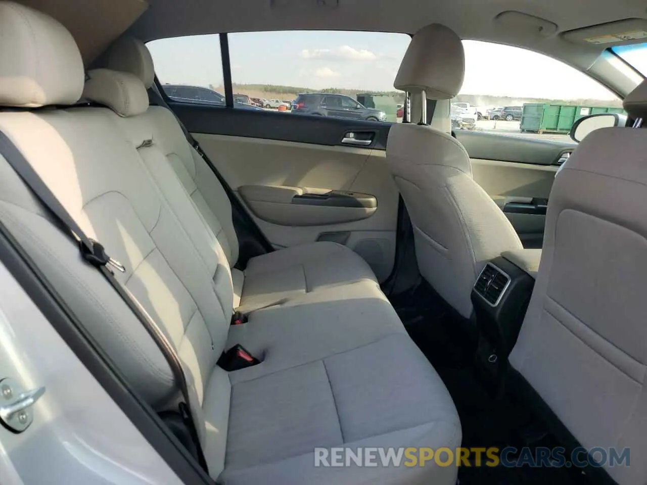 10 Photograph of a damaged car KNDPM3AC0L7753696 KIA SPORTAGE 2020
