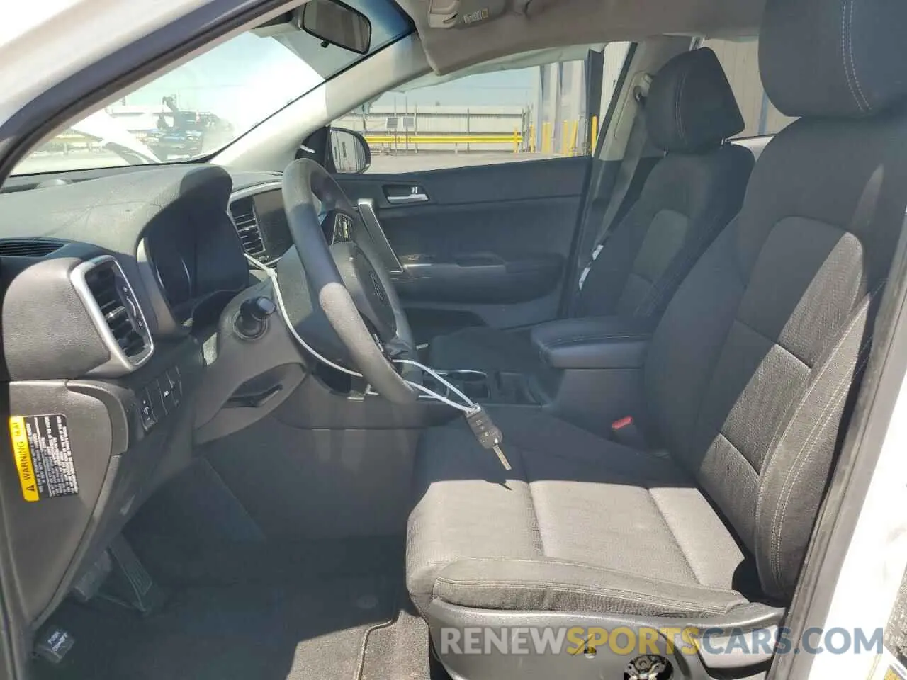 7 Photograph of a damaged car KNDPM3AC0L7800161 KIA SPORTAGE 2020