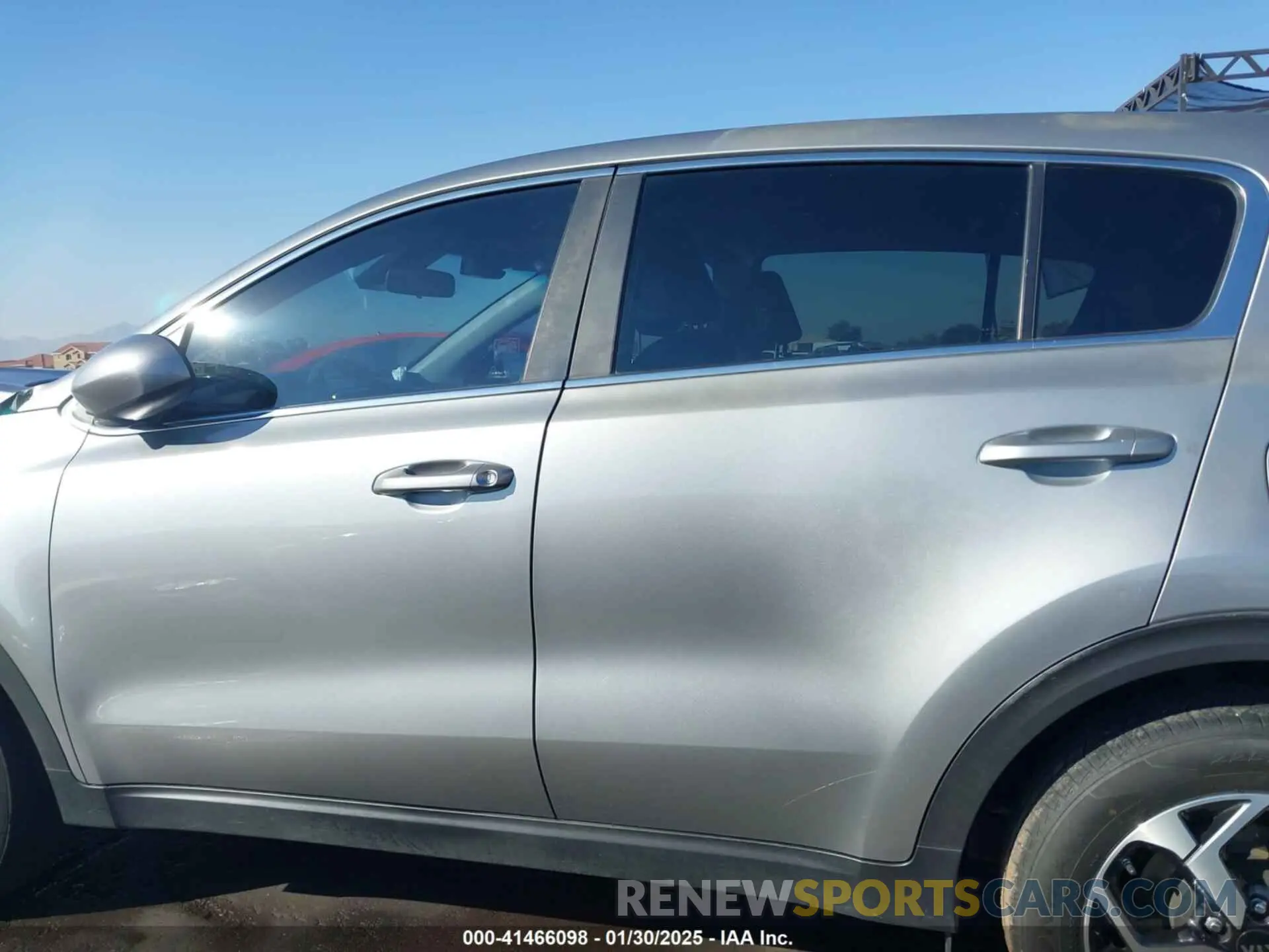 14 Photograph of a damaged car KNDPM3AC0L7840627 KIA SPORTAGE 2020