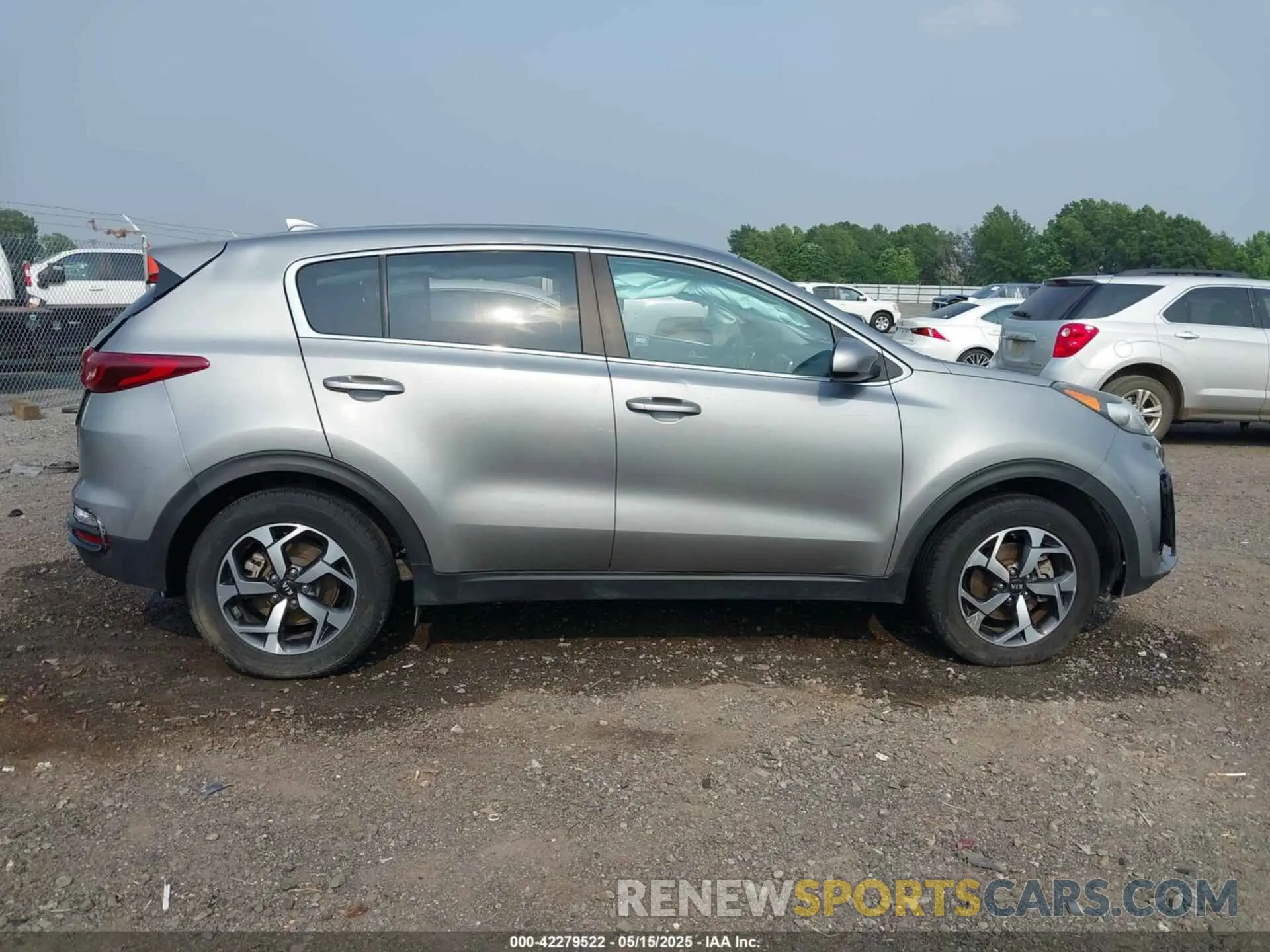 14 Photograph of a damaged car KNDPM3AC1L7675803 KIA SPORTAGE 2020