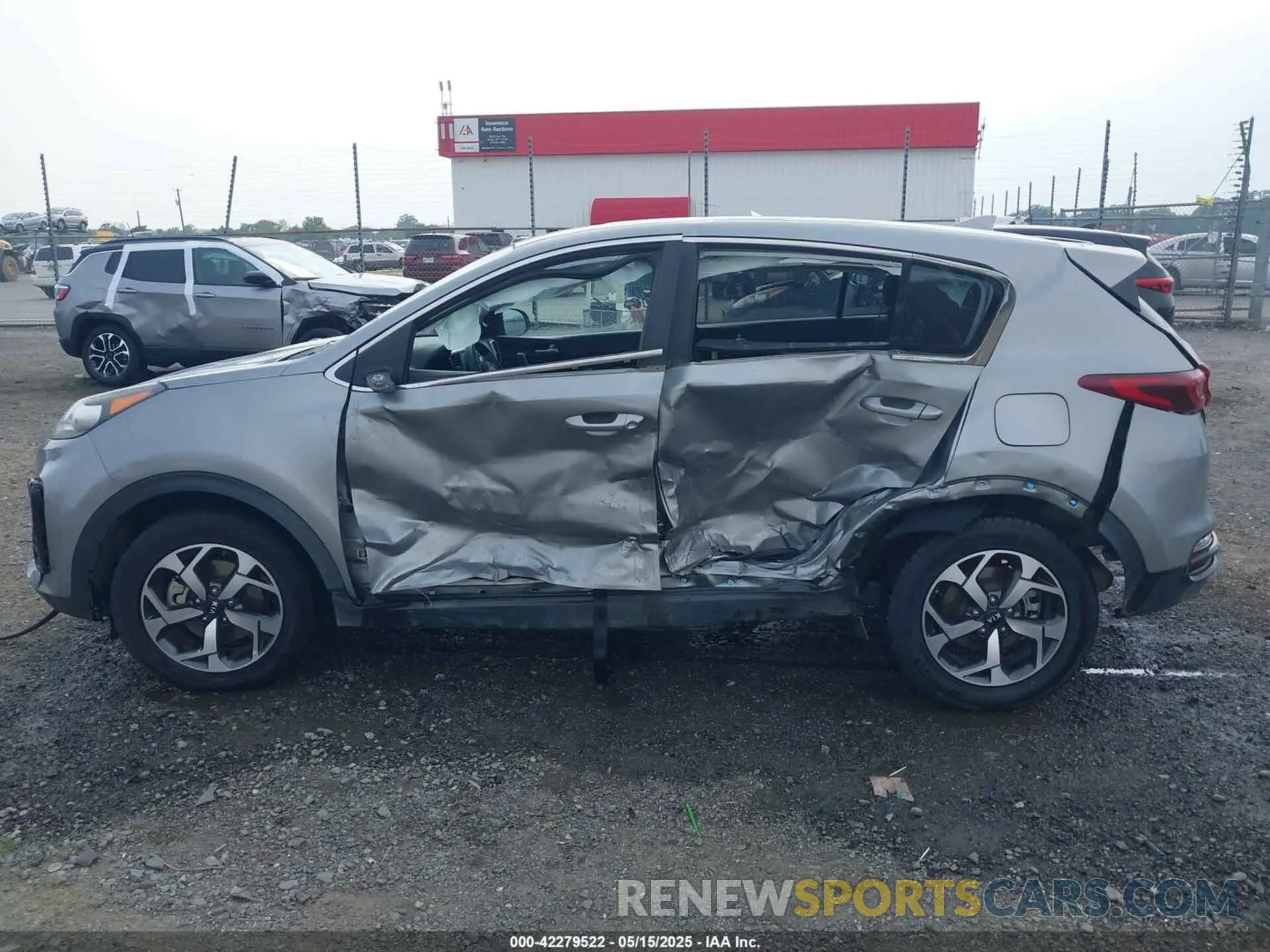 15 Photograph of a damaged car KNDPM3AC1L7675803 KIA SPORTAGE 2020