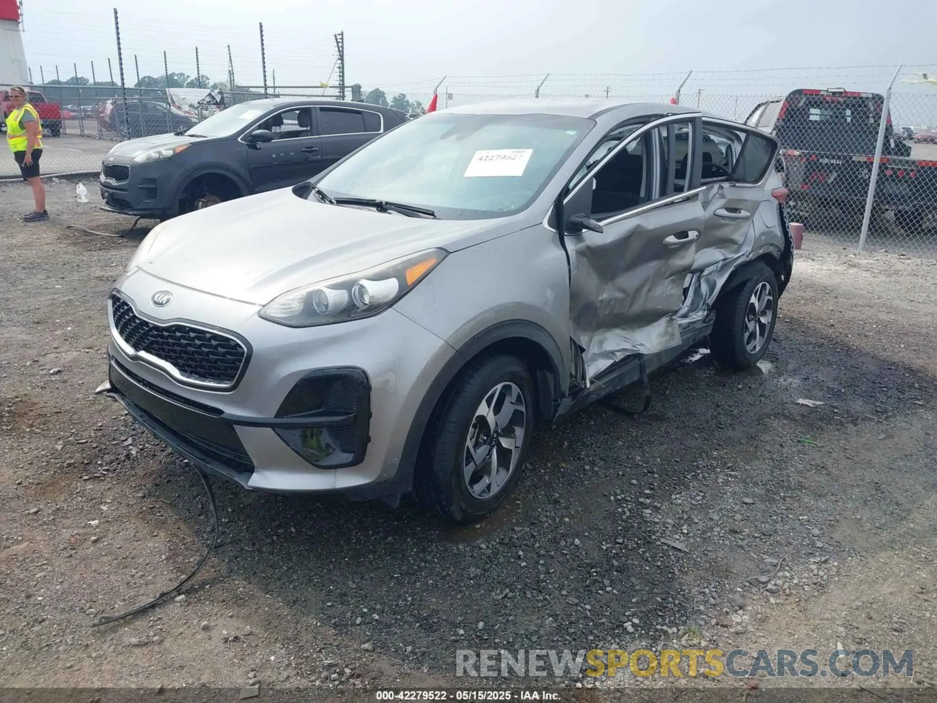 2 Photograph of a damaged car KNDPM3AC1L7675803 KIA SPORTAGE 2020