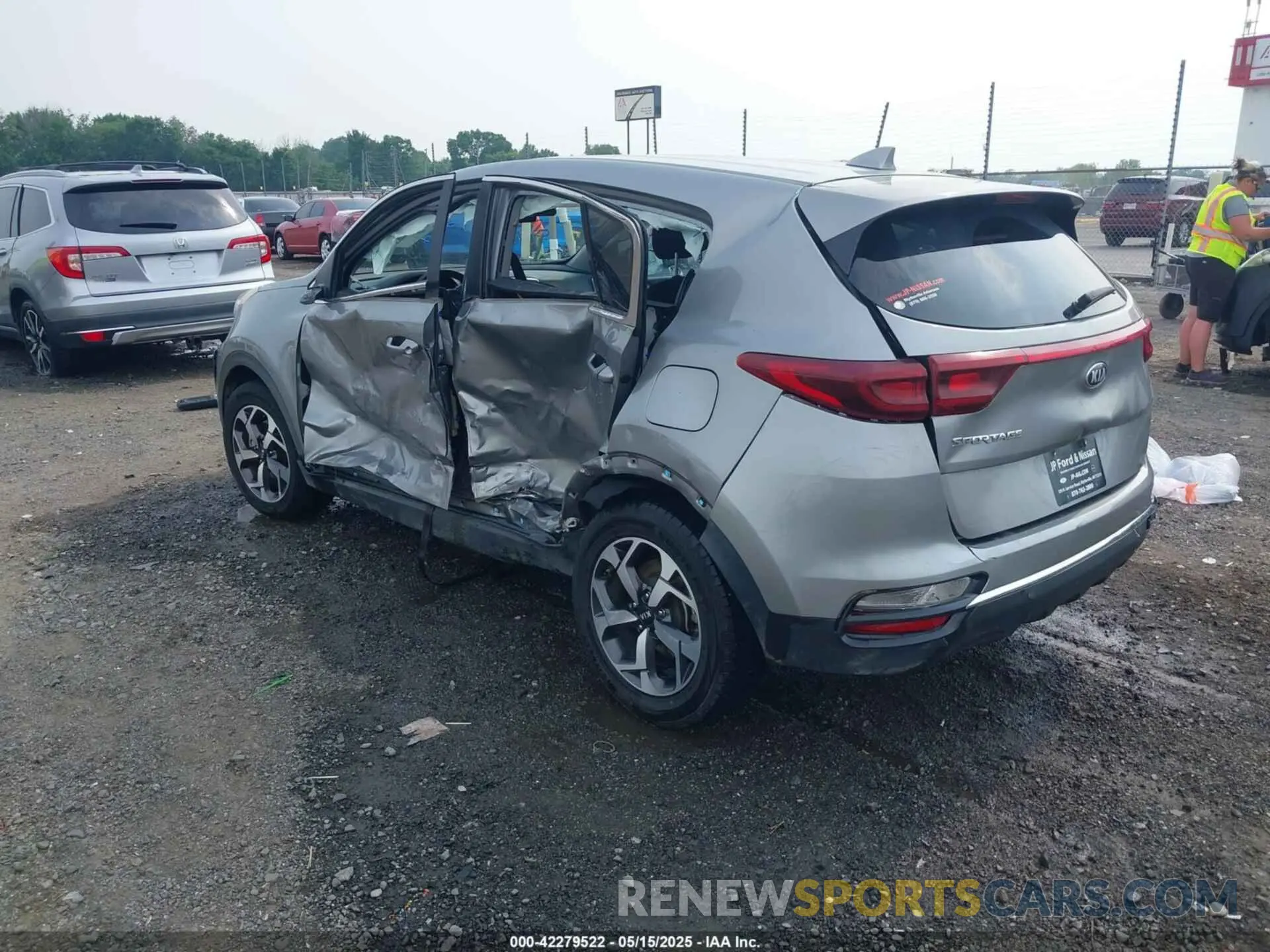 3 Photograph of a damaged car KNDPM3AC1L7675803 KIA SPORTAGE 2020