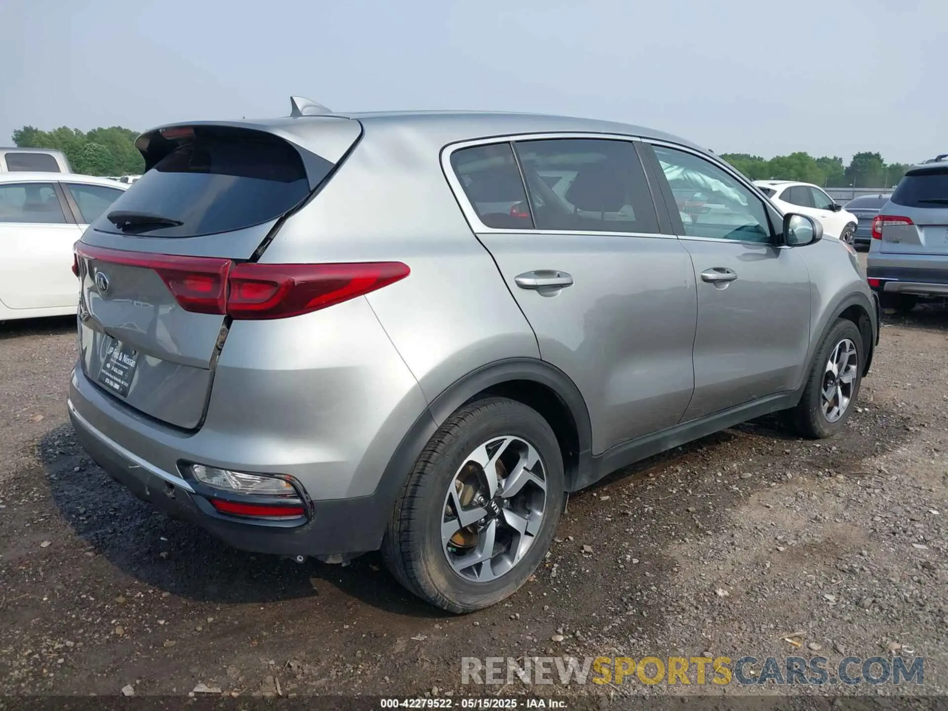4 Photograph of a damaged car KNDPM3AC1L7675803 KIA SPORTAGE 2020